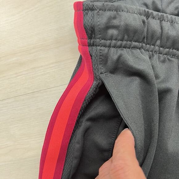 Nike Shorts Mens Large Black Red Swoosh Athletic Basketball Gym - Picture 4 of 8